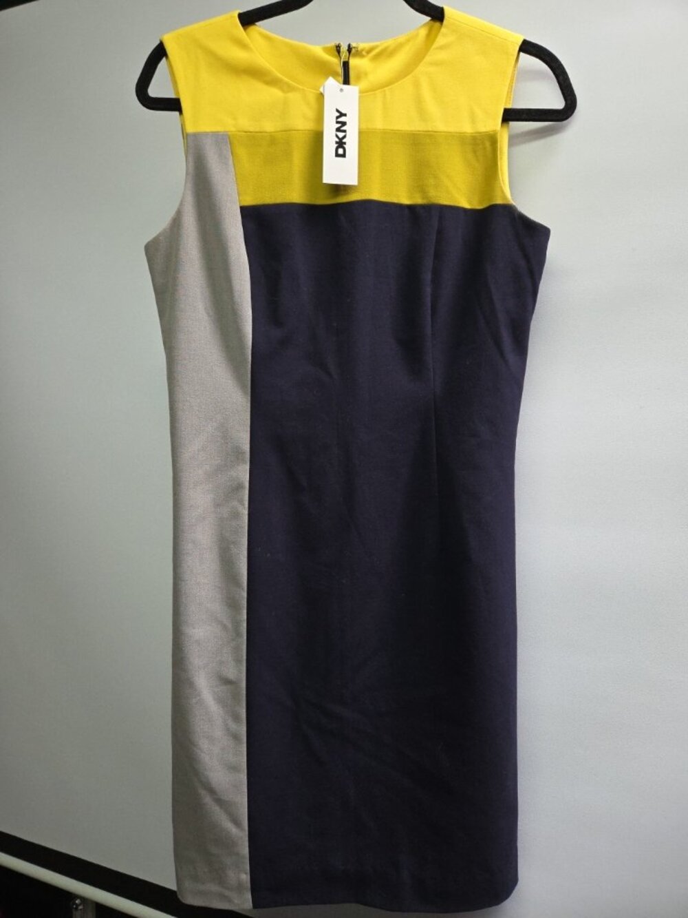 DKNY Women’s ColorBlocked Sleeveless Sheath Dress Size 6 Yellow Navy Grey New